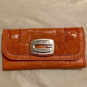 GUESS Slim-but-Handy Wallet